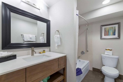 Best Western Plus Downtown North image 33
